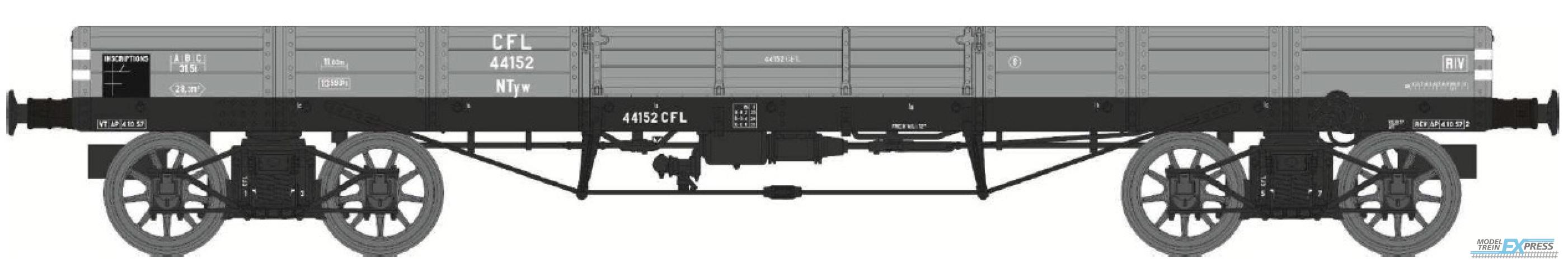 REE models WB-403